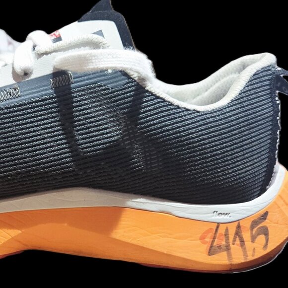 4T2 Running Unisex Trainer Sneaker GUC w/ Box Size US 8 MEN'S / US 9 WOMEN'S - Picture 5 of 13